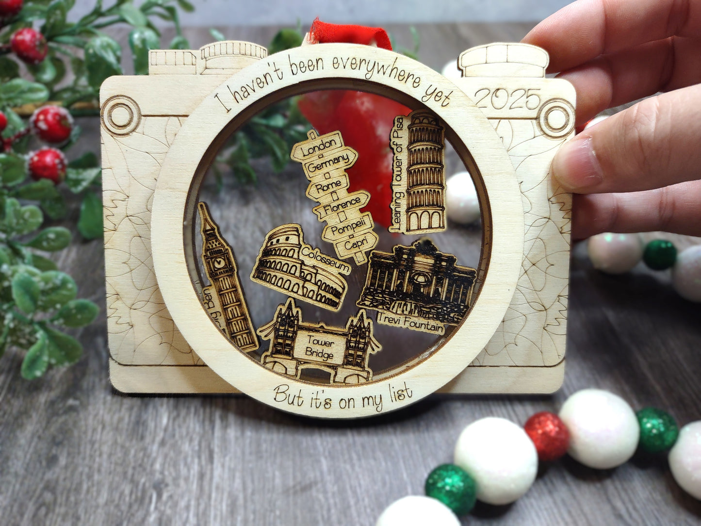 Personalized Travel Shaker Camera Ornament, Custom Trip Charms and Phrases, Christmas Ornament, Vacation Keepsake