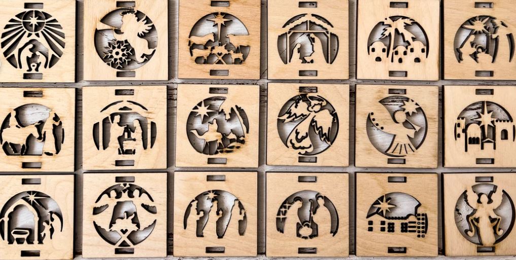 Christmas Lantern Box Ornament - Personalized Option