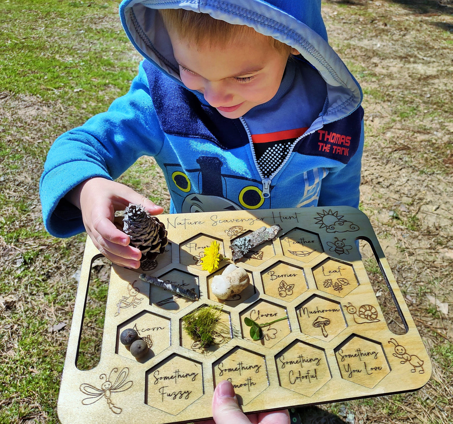 Nature Scavenger Hunt Board