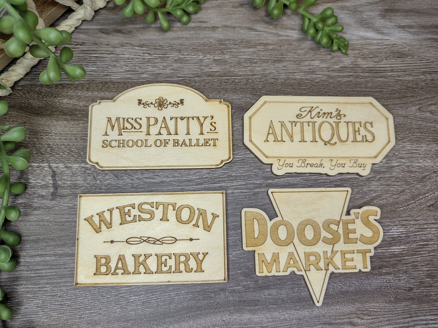 Gilmore Girls Magnet Sets — Stars Hollow Quotes & Icons